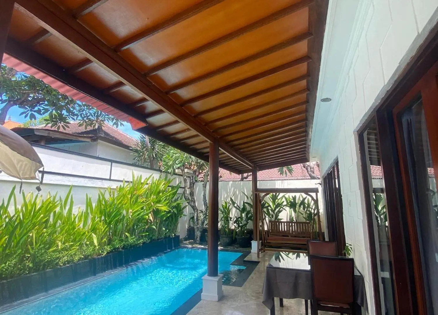 קוטה לומבוק Classic Villa With Private Pool  קוטה לומבוק